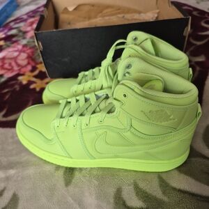 Nike Women's Sneakers - Black and Neon Green
